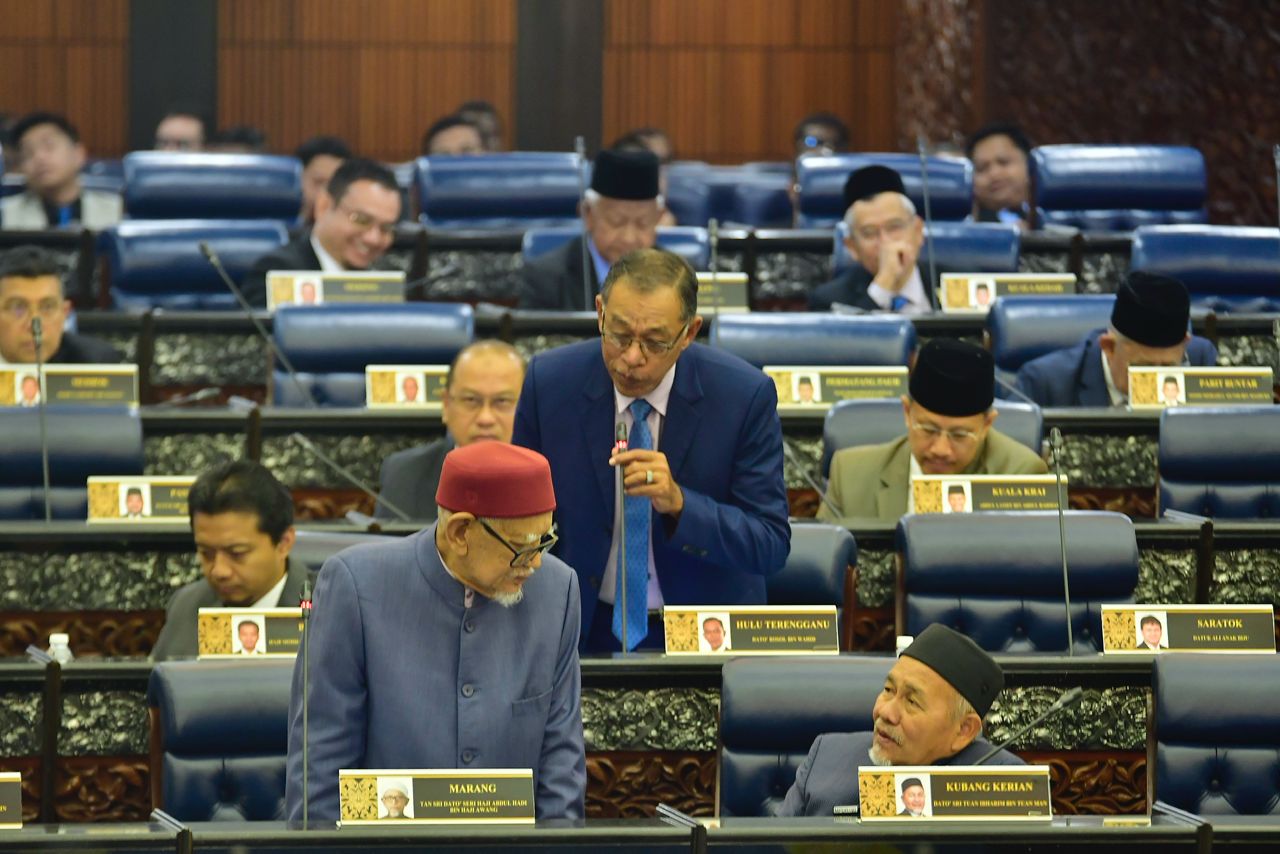 Rosol Cadang Negara Islam Guna Mata Wang Sendiri