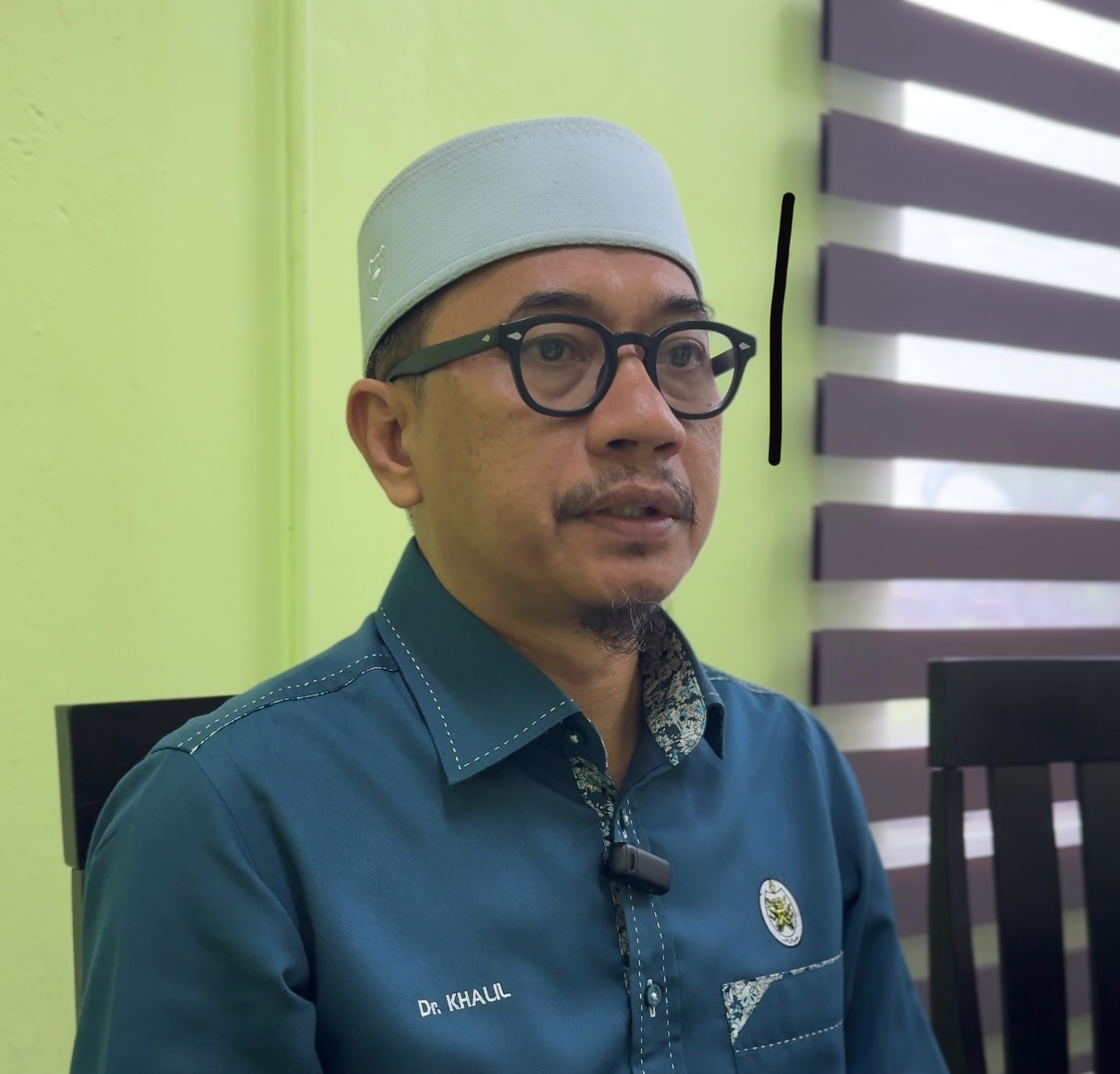 Tidak Wajar Jemput Donald Trump ke Malaysia - Khalil