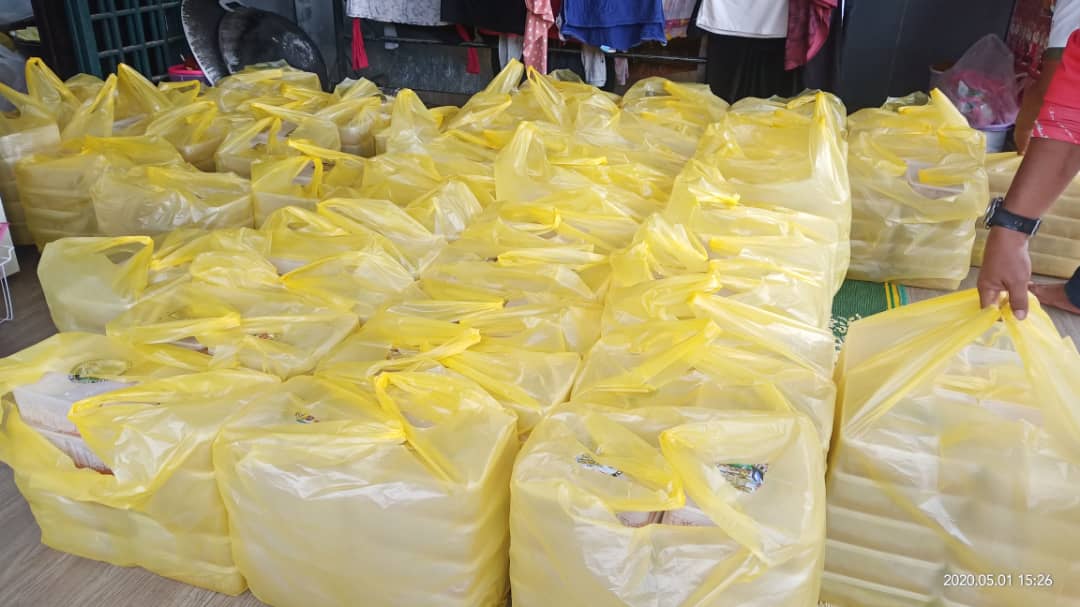 3,000 Bungkus Gulai Ayam untuk Juadah Berbuka Puasa