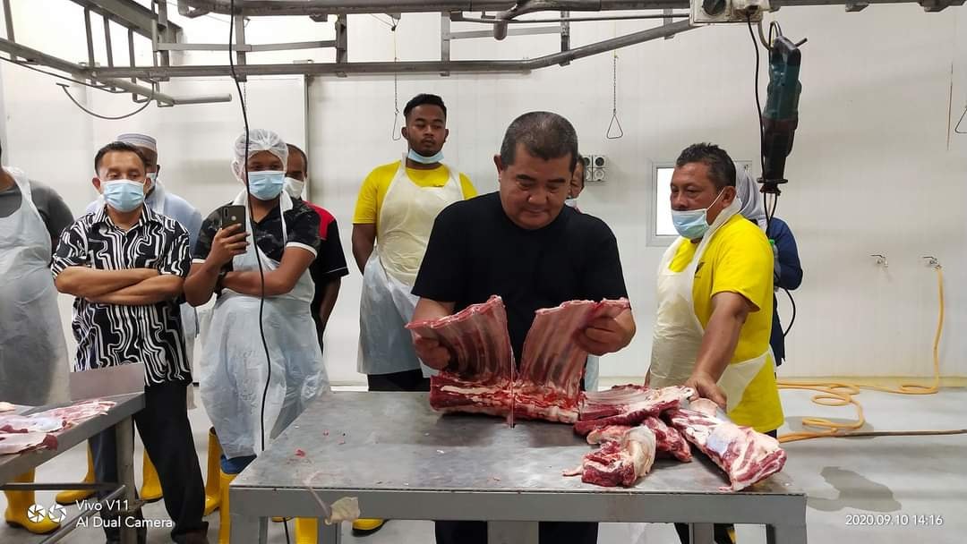 Kaedah ‘Special Cut’ Jana Untung Lumayan Buat Penternak Muda