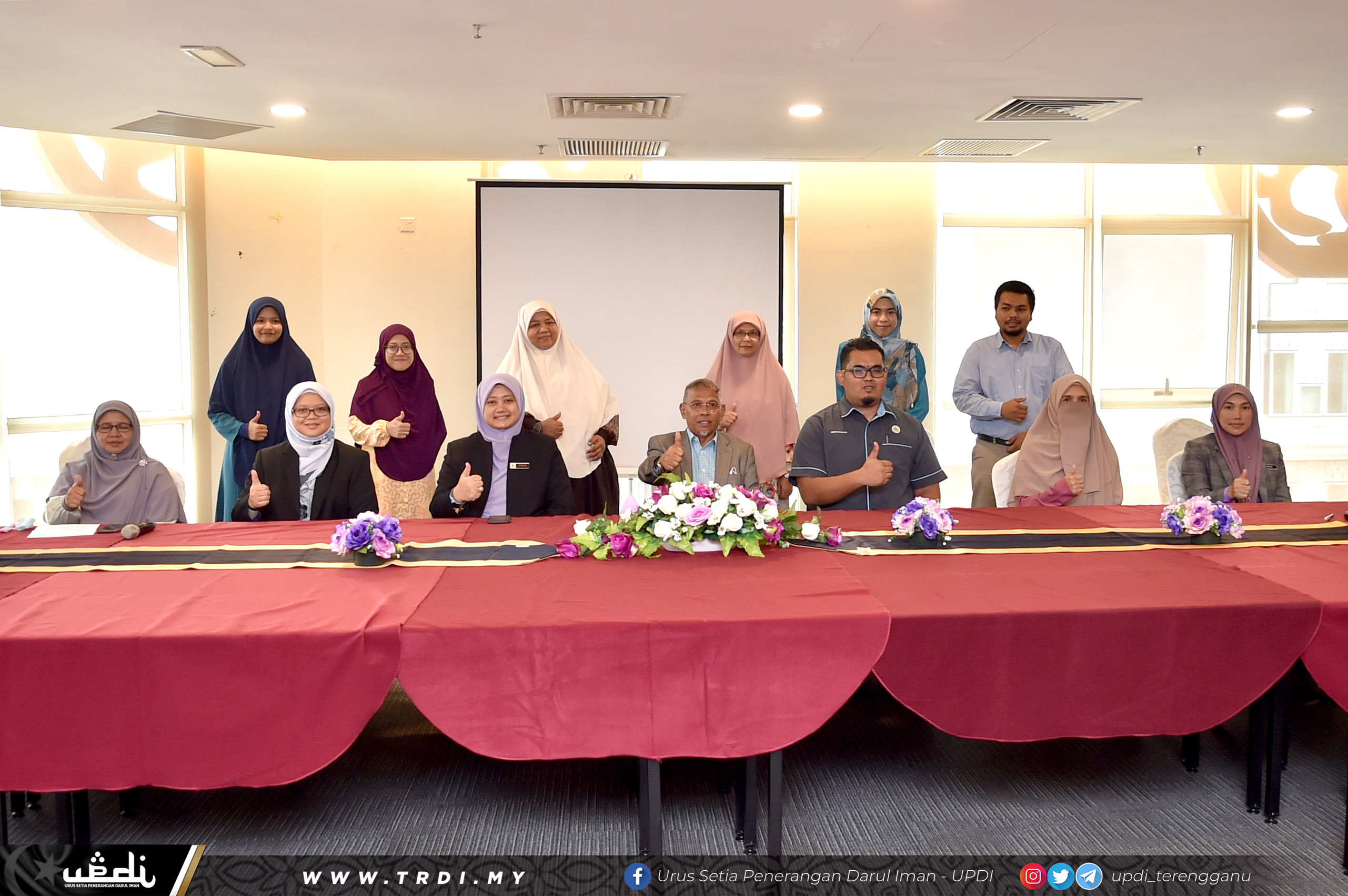 Terengganu Tubuh Urus Setia Wanita