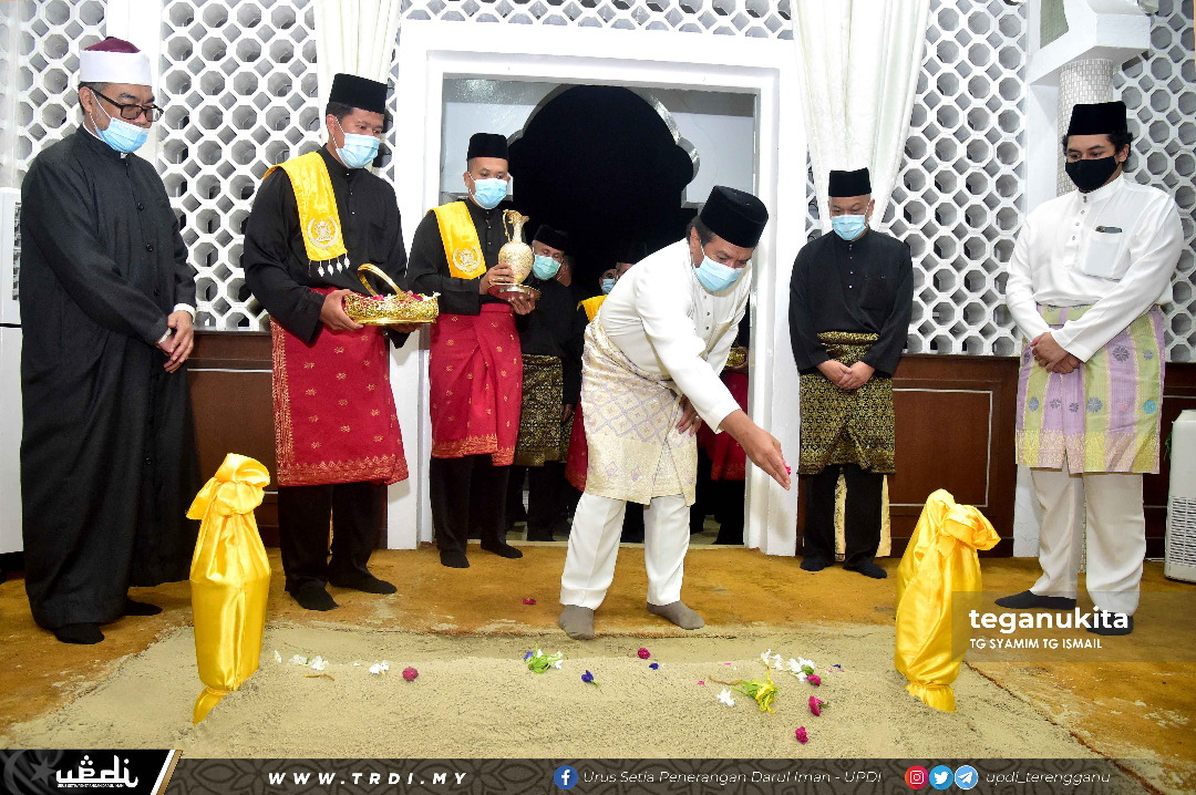 Ayahanda Saudara Sultan Terengganu Selamat Dimakamkan
