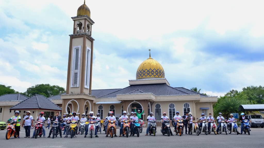 Dekatkan Anak Muda Dengan Masjid