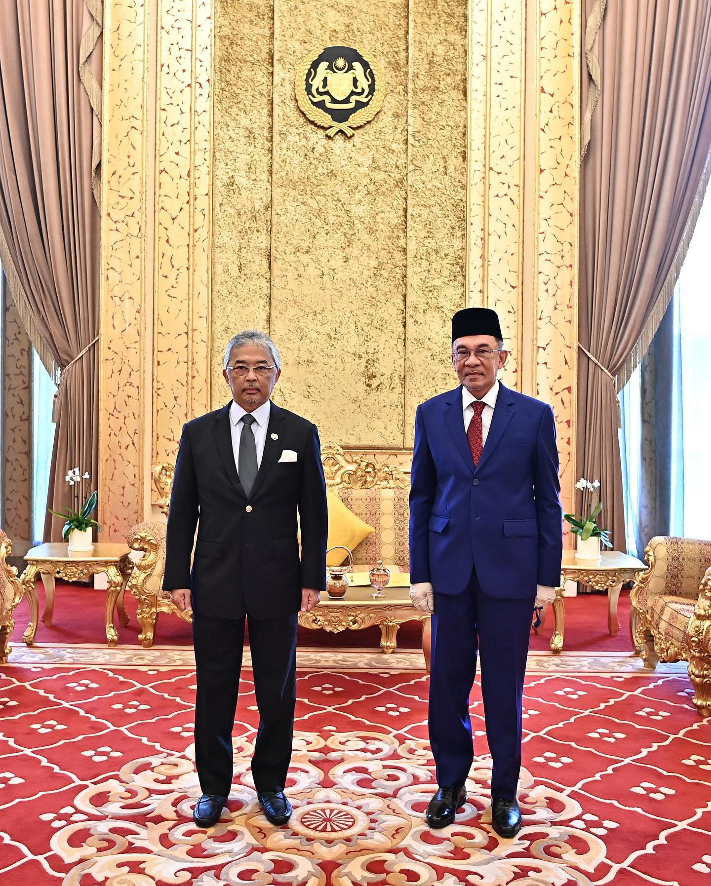 Agong Tidak Terima Senarai Nama Ahli Parlimen Sokong Anwar