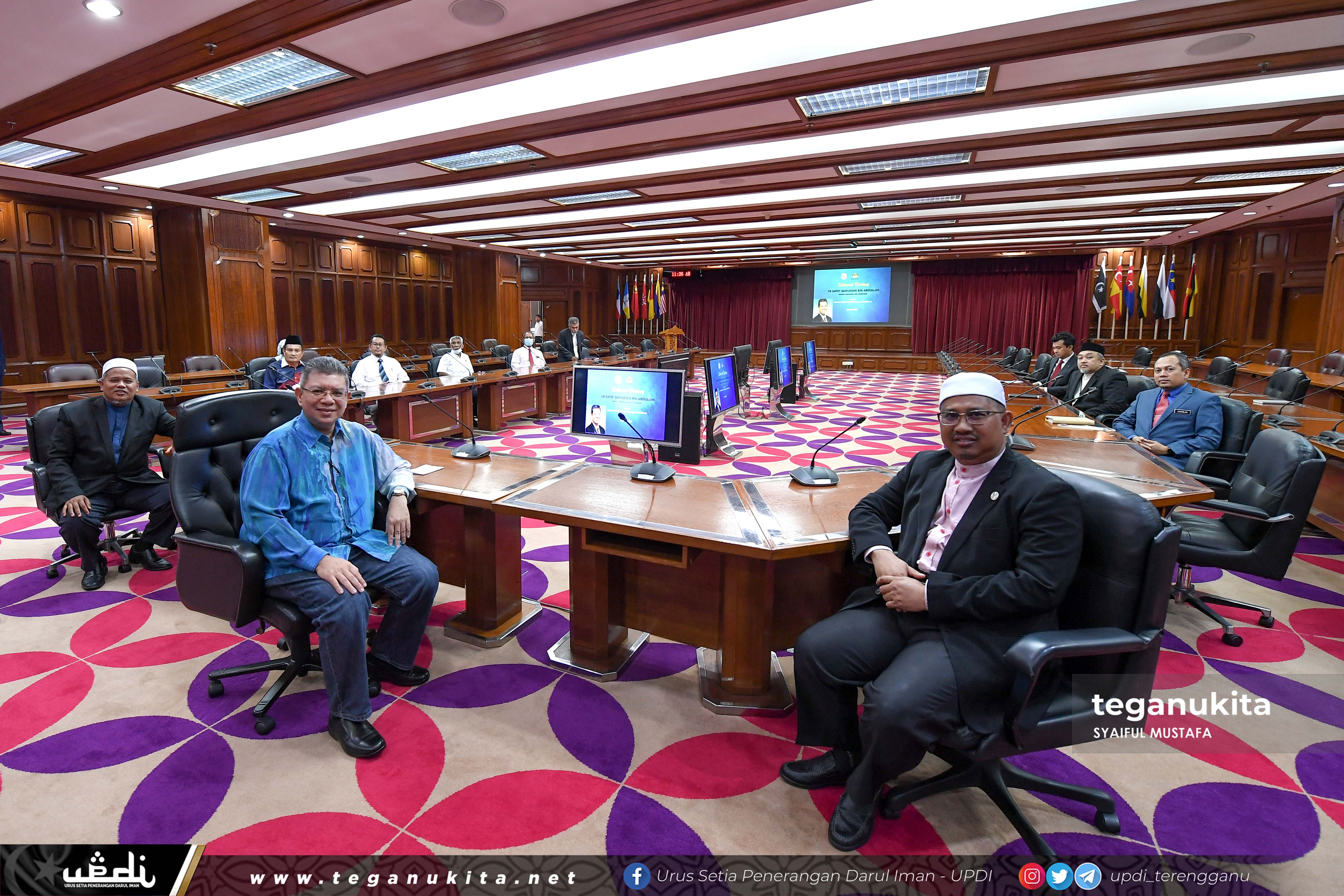 Kunjungan Hormat YB DATO' SAIFUDDIN BIN ABDULLAH, Menteri Komunikasi dan Multimedia Malaysia ke Terengganu di Bilik Gerakan Negeri, Tingkat 17, Wisma Darul Iman