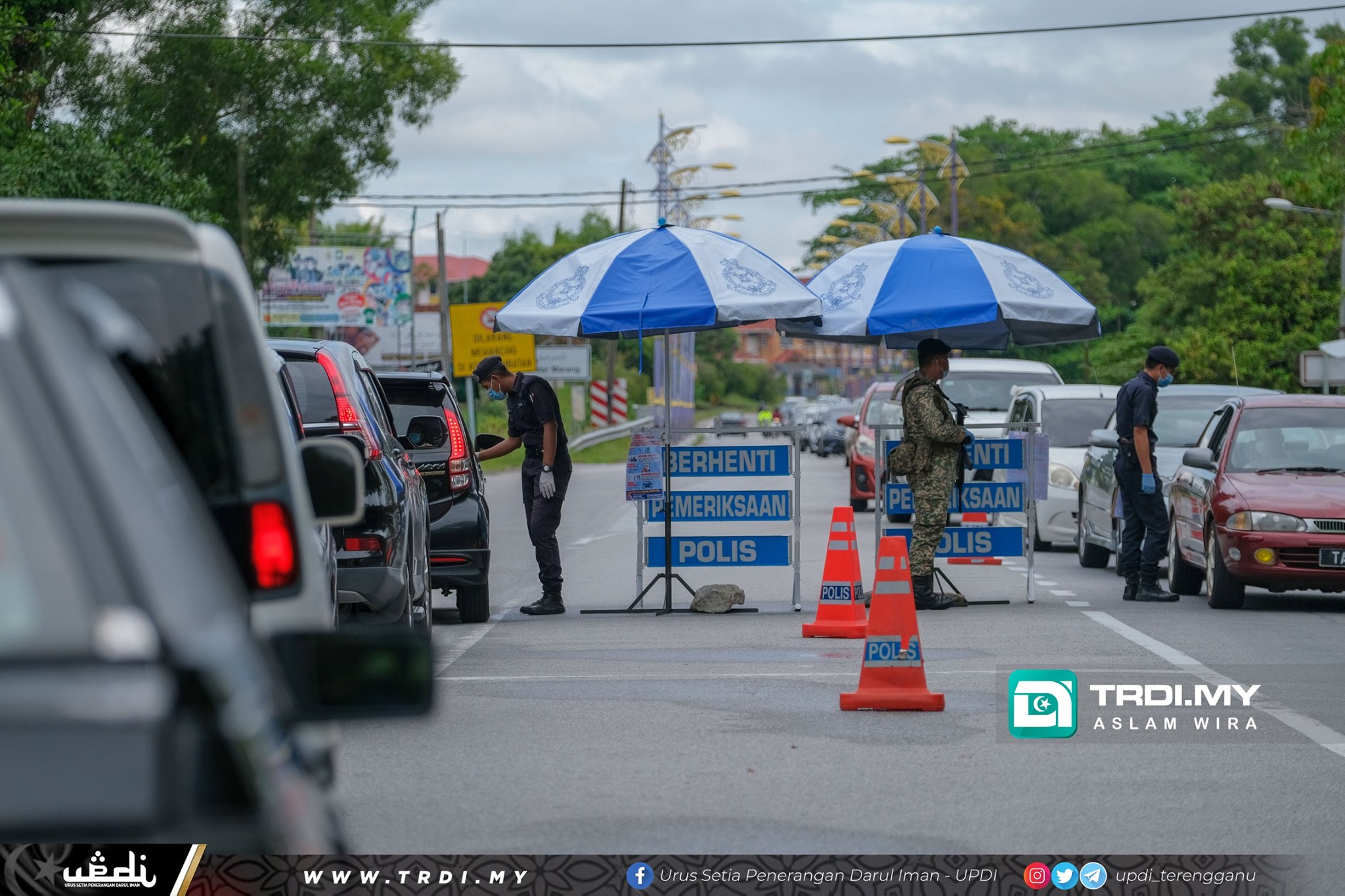 Sekatan Jalan Raya Dikuatkuasakan Di Seluruh Terengganu