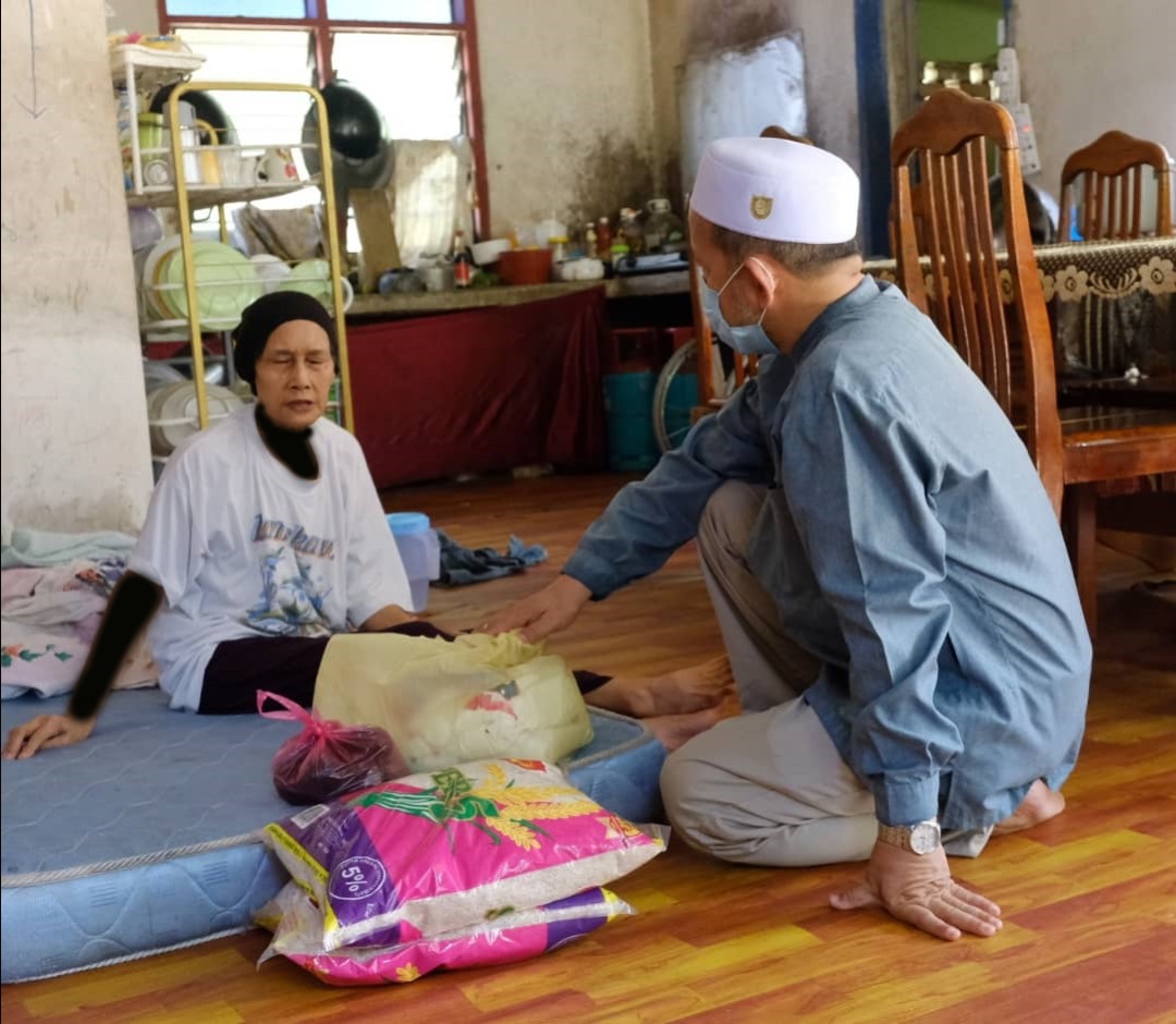 Ibu Akur Anak Tidak Dapat Pulang Disebabkan PKPB