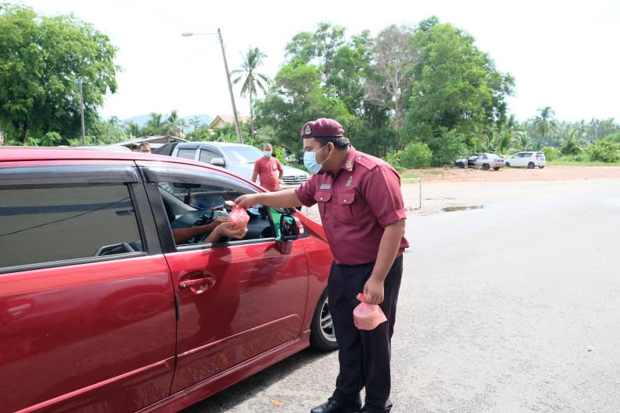 Agihan Amal Bubur Lambuk