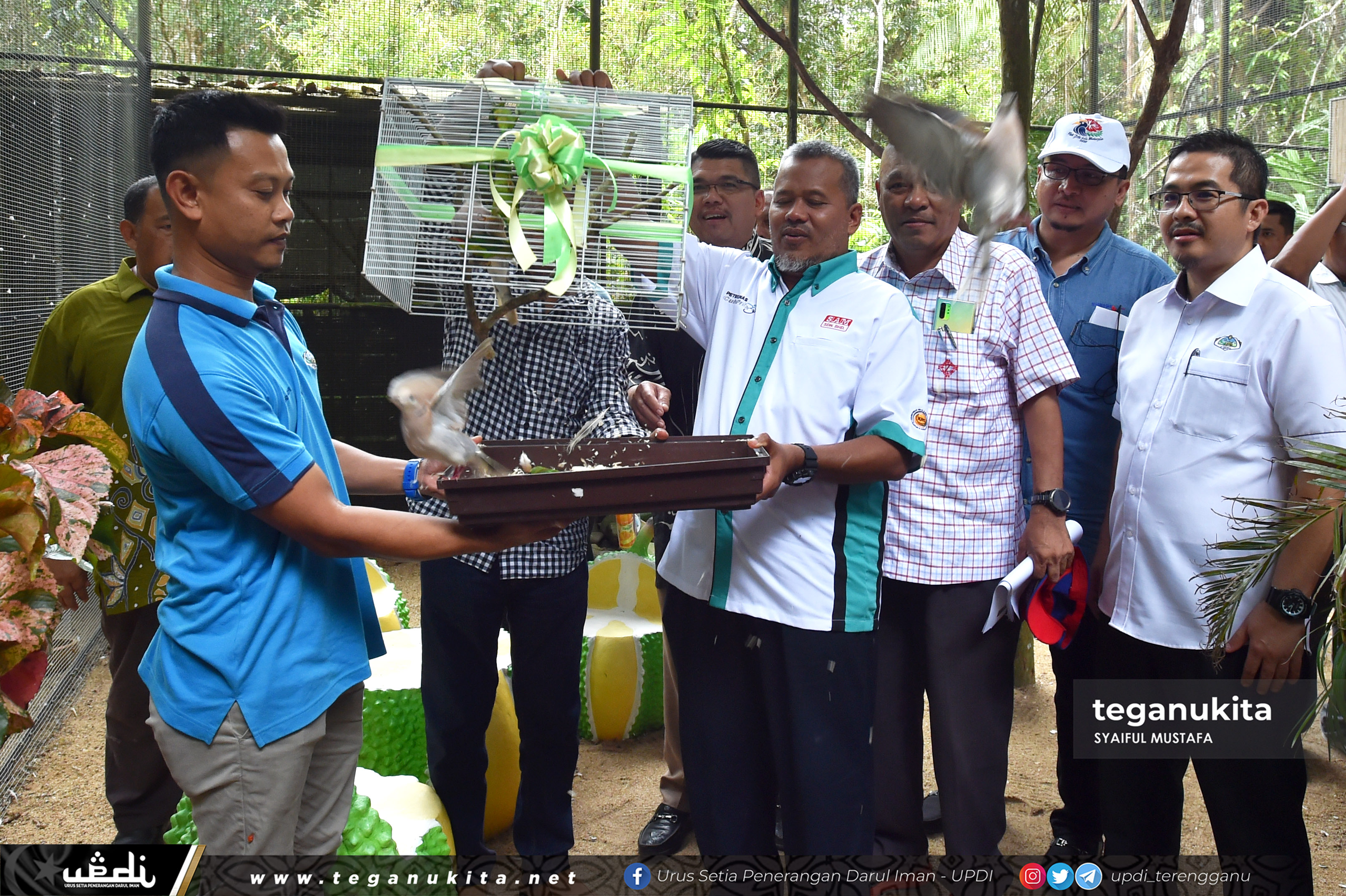 YB Ustaz Ariffin Deraman melakukan lawatan kerja ke Kemaman Waterfront dan Zoo Kemaman