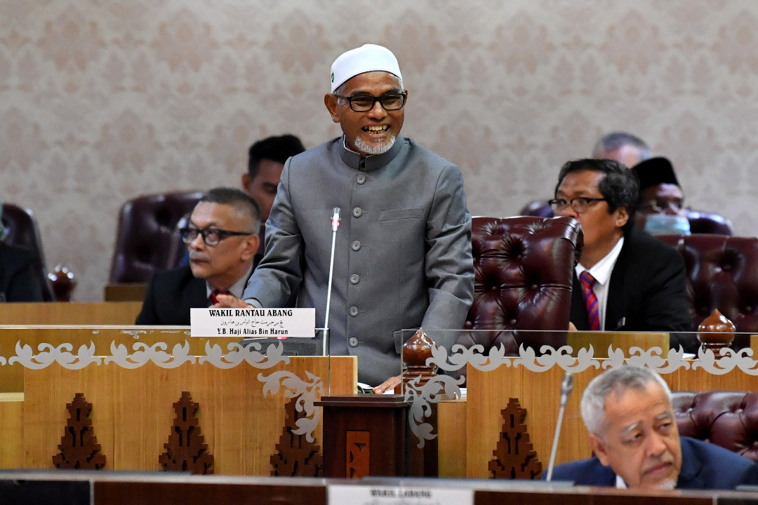 Pusat Konservasi Dinaiktaraf Sebagai Hospital Penyu Negara