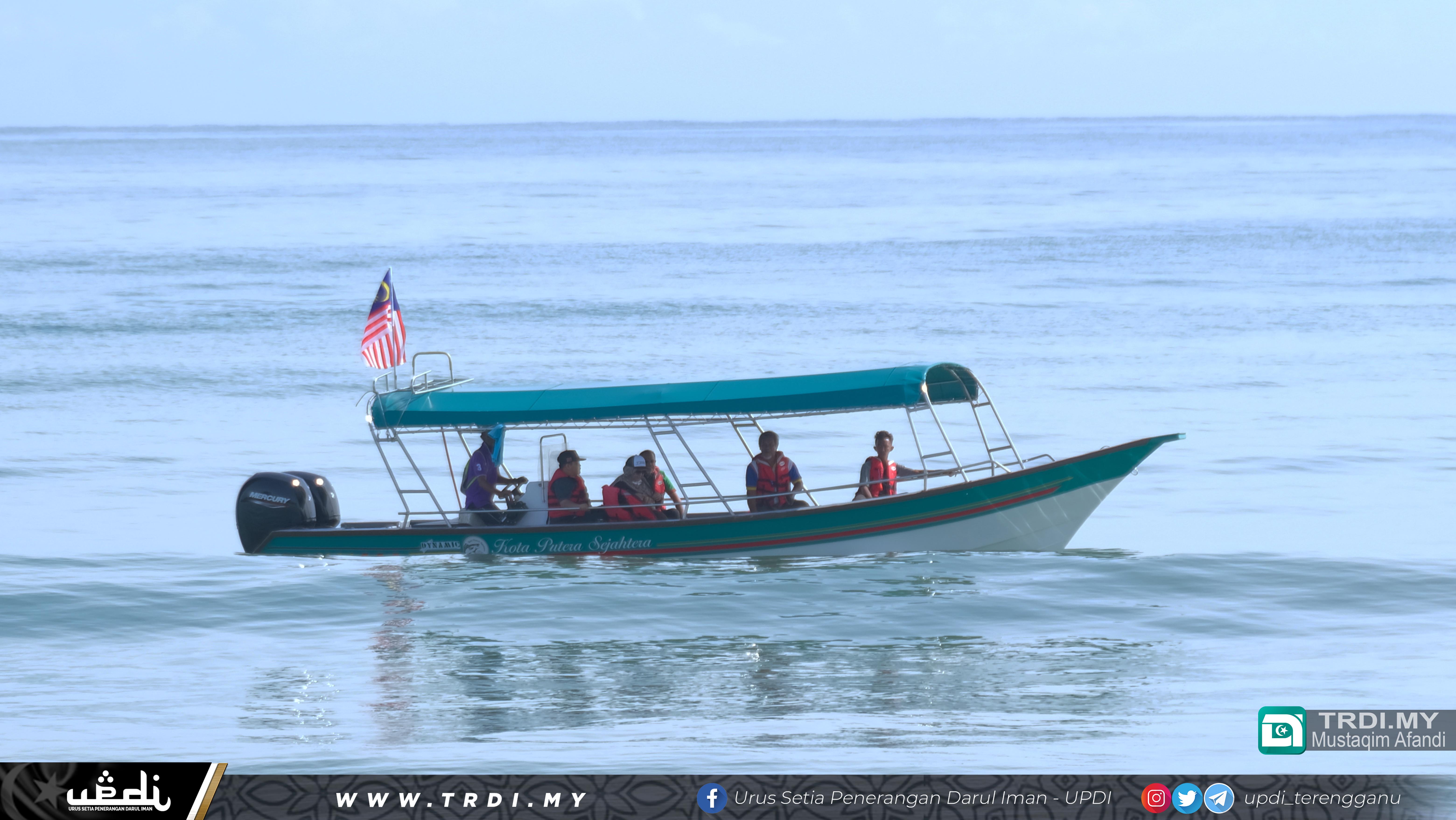 ADUN Kota Putera Sedia Bot Bantu Nelayan Musim Tengkujuh