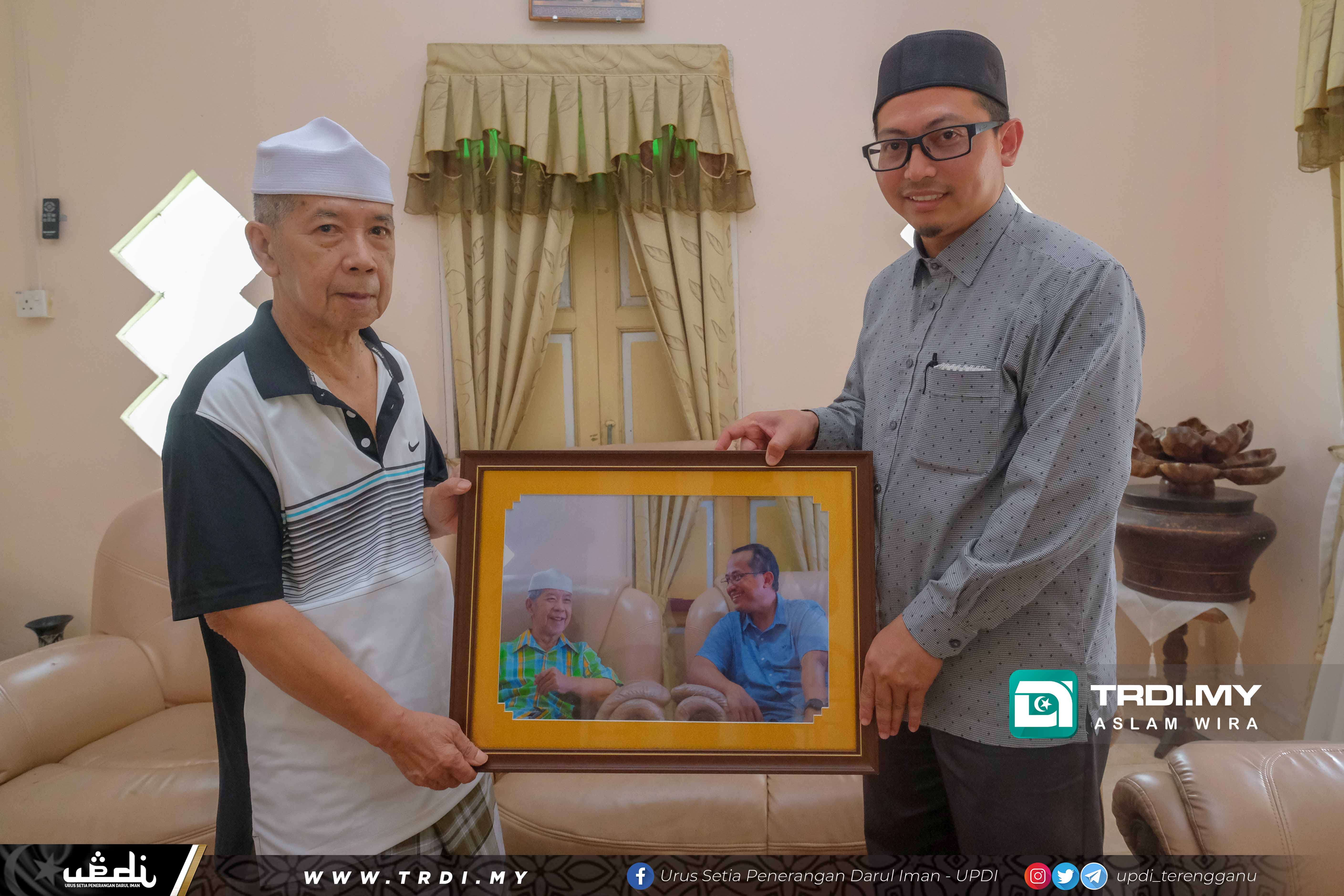 Hadiah Gambar Jadi Kenangan Abadi