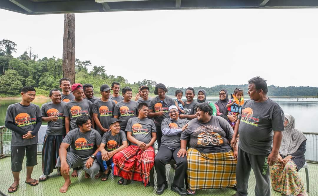 Pemuda Paya Resak, Padang Tanjung Sertai Program Jaulah Di Tasik Kenyir