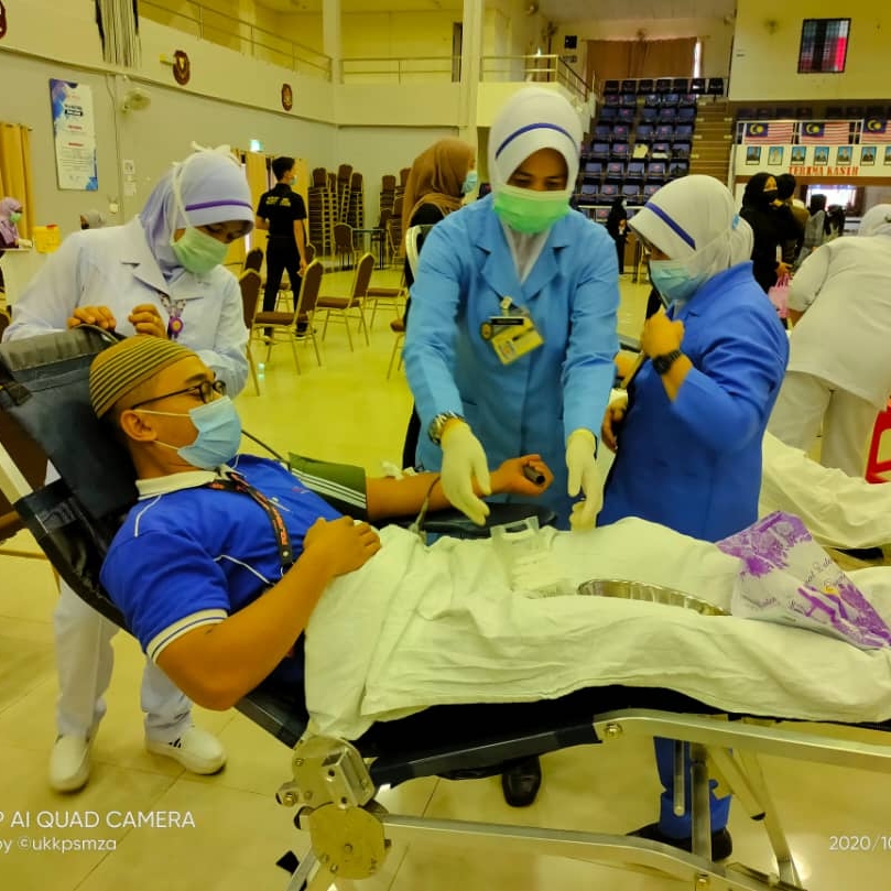 Sasar 300 Sertai Program Derma Darah