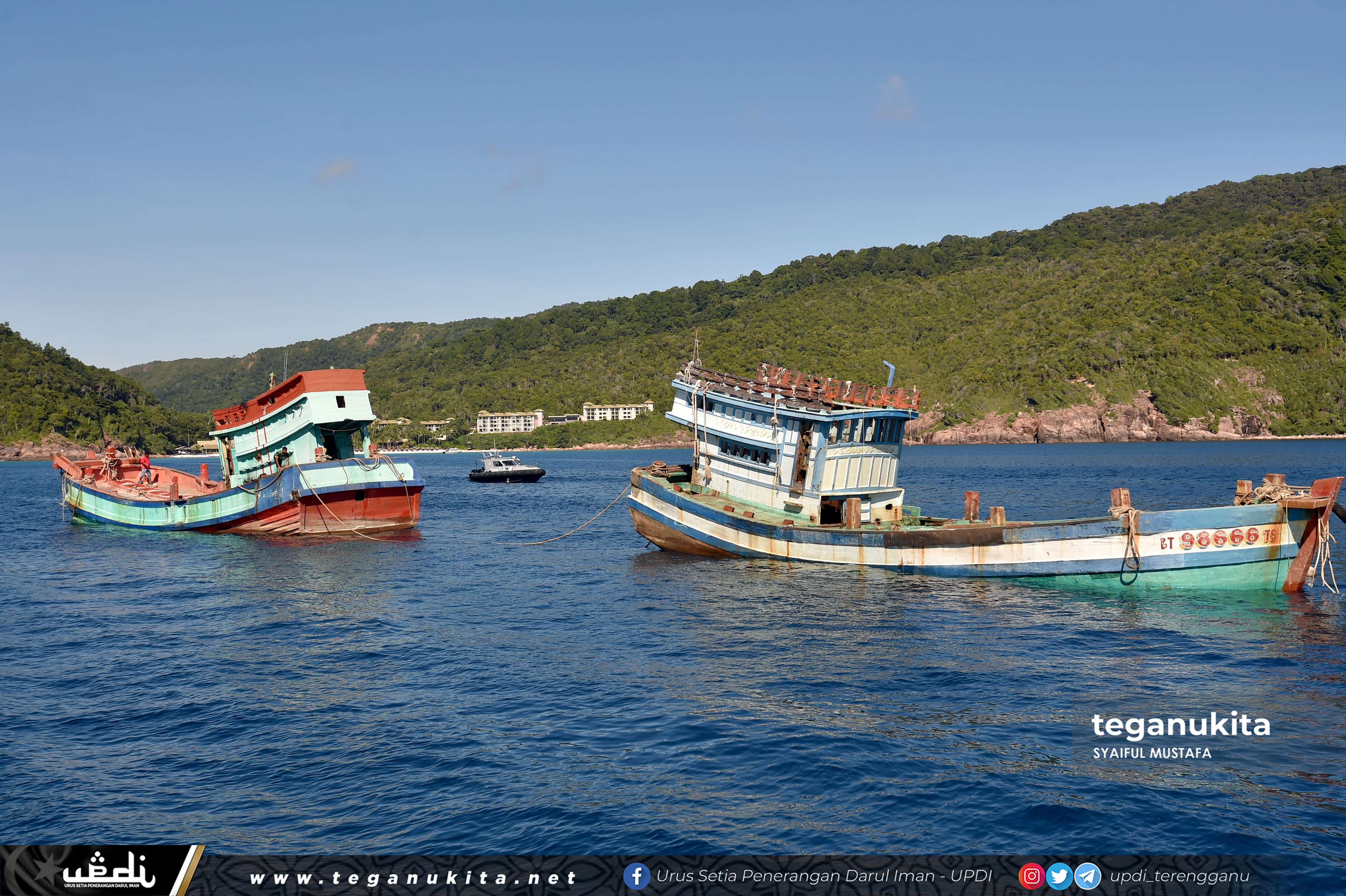 MARITIM Terengganu mengadakan Pelupusan 2 Bot Nelayan Asing Vietnam di Pulau Redang