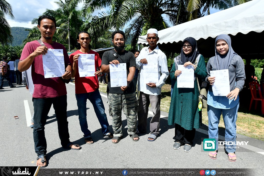 Tak Sangka YB PAS Penuhi Impian Peneroka Miliki Tanah