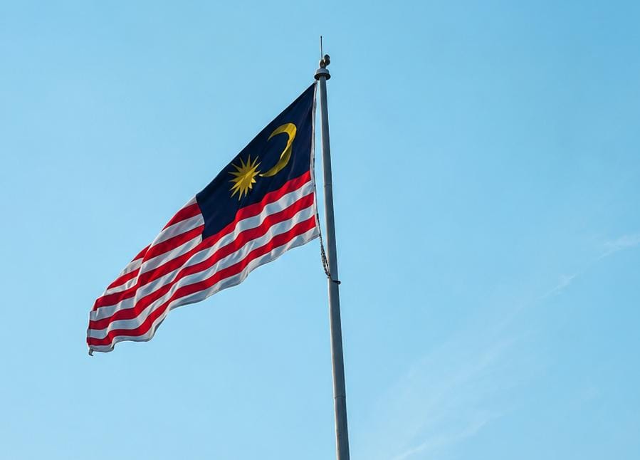 Bulan, Bintang Bendera Tercabut Akibat Ribut, Bendera Sudah Diganti – Datuk Bandar