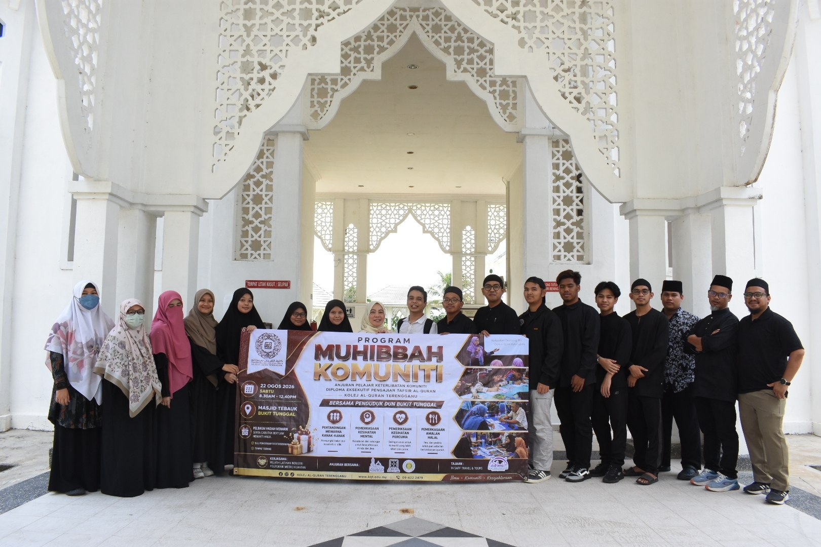 Pelajar DEPT KQT Turun Padang, Dekati Komuniti Tebauk