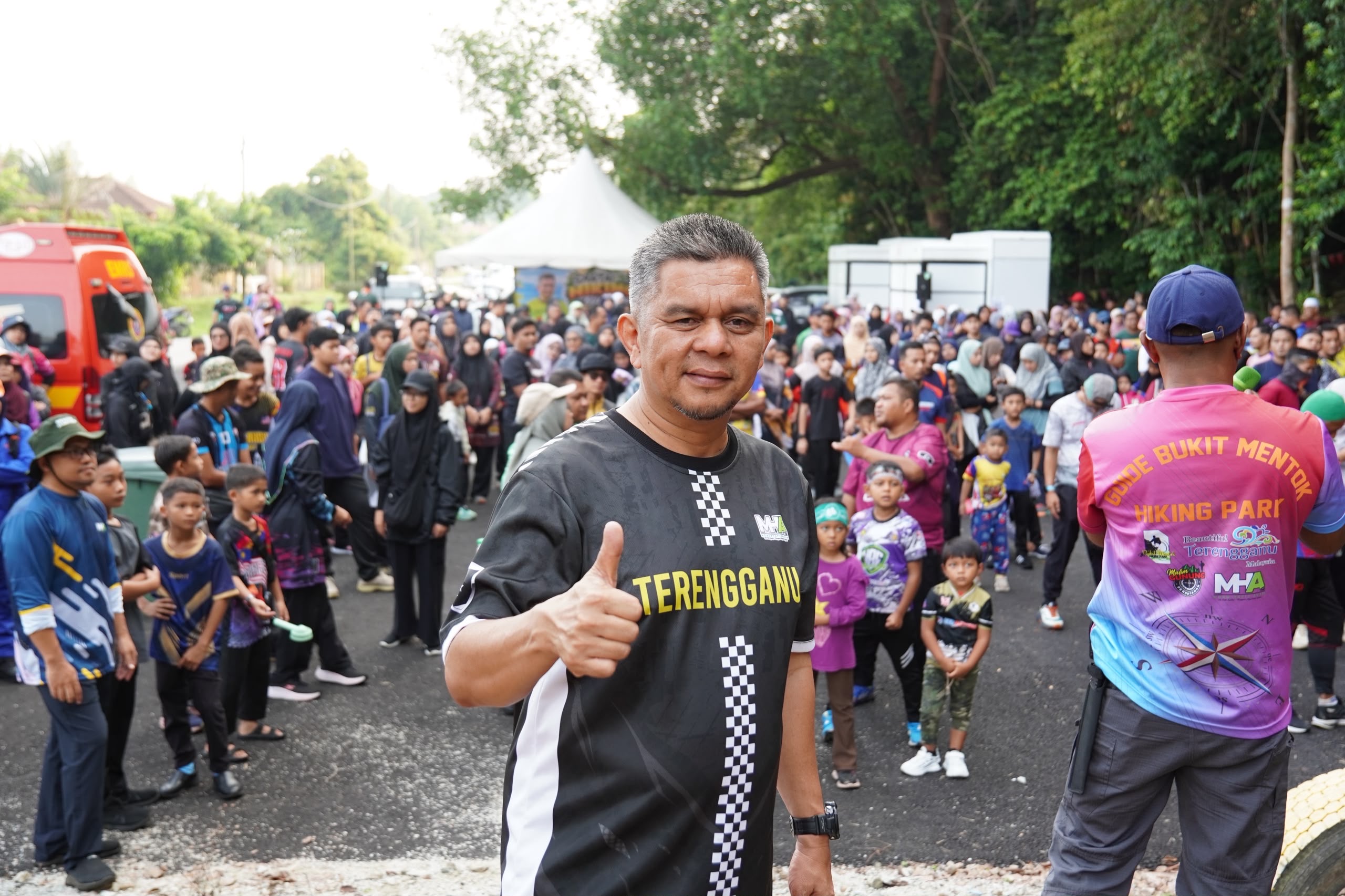 Santai Hiking Keluarga DUN Air Putih Siri Ketiga Himpun Lebih 300 Peserta