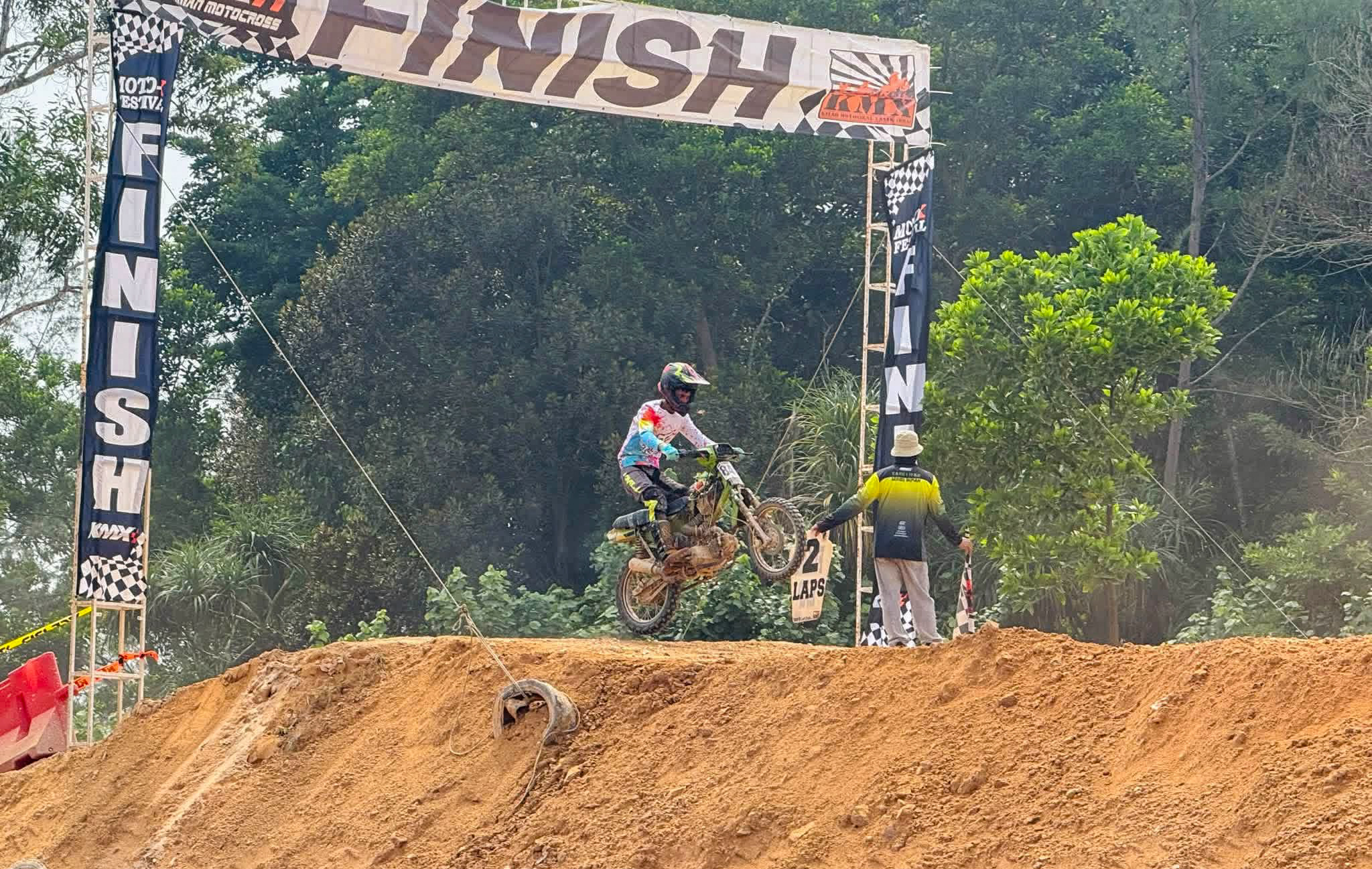 700 Peserta Gegar Litar Motocross Kemaman