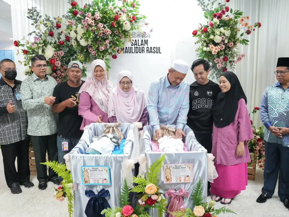 48 Permata Maulidur Rasul Lahir di Terengganu