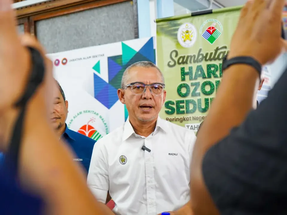 Hidang Arak : Exco Terengganu ‘Walk Out’, Tegur Penganjur Tak Hormat Sensitiviti Islam