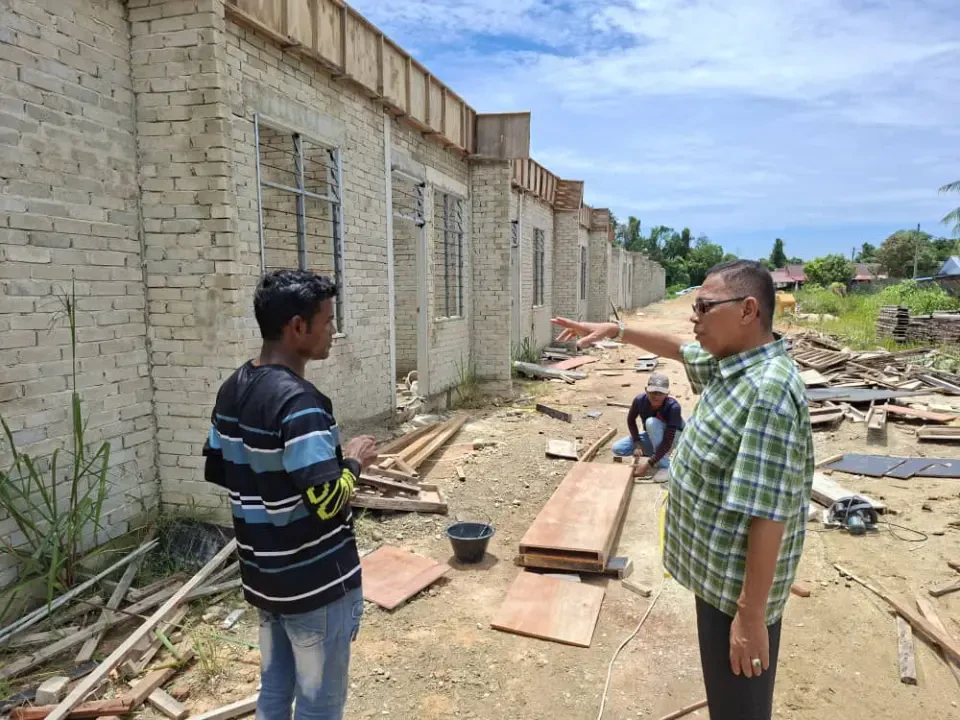 18 Keluarga Dapat Rumah Baharu Selepas 15 Tahun Tersisih