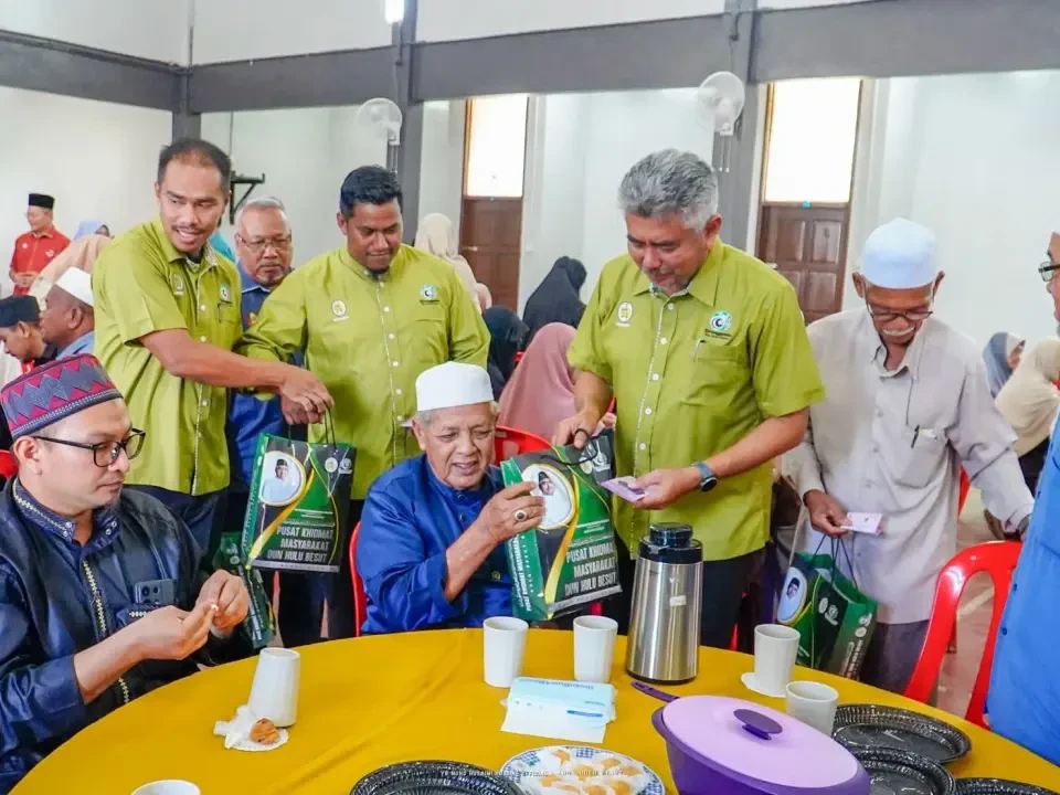 Guru Al-Quran Dihargai