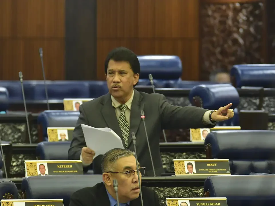 Dasar Kerajaan Masih Tidak Konsisten