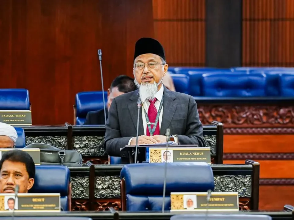 Terengganu Gergasi REE, Namun 'Lumpuh' Tanpa Pelabuhan Bertaraf Dunia