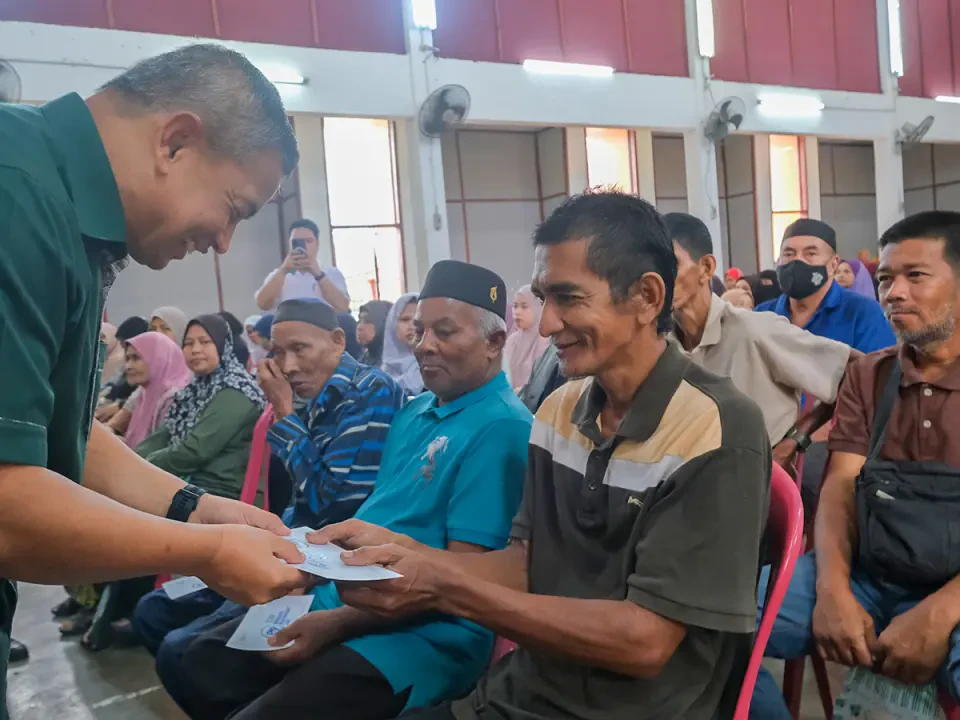 Agihan Sumbangan Bukan Pentas Berpolitik