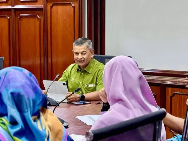 Isu Felda : FGV, Jabatan Tenaga Kerja Jumpa Exco