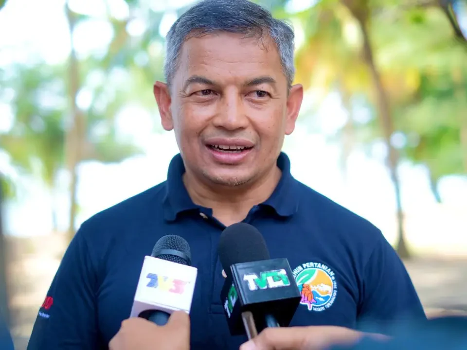 Kerajaan Serah Notis Amaran Seksyen 425 KTN Kepada Ahli Lembaga Pengarah FGV