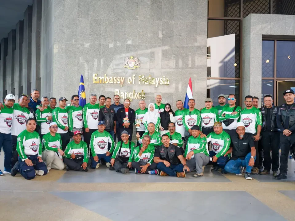 Konvoi Rentas Thailand Bawa Identiti Seni dan Budaya Terengganu