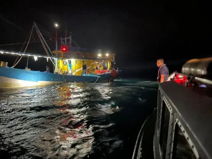 Vesel Kuning Ceroboh Perairan Terengganu, Mengakibatkan Kerugian Cecah Jutaan Ringgit