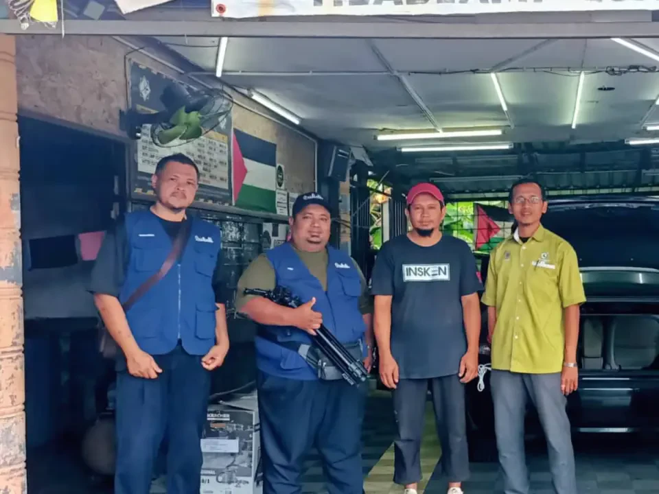 Usahawan Muda Tawar Cucian Van Jenazah Percuma