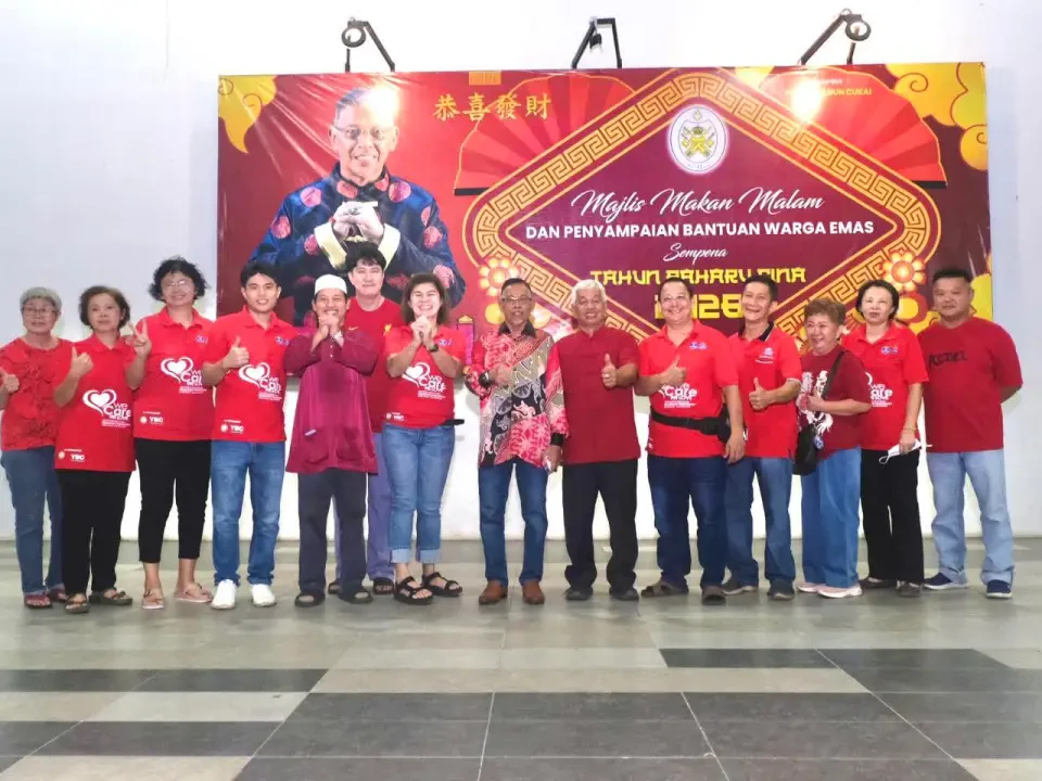 400 Warga Emas Tiong Hua Terima Sumbangan Sempena Tahun Baharu Cina di DUN Cukai