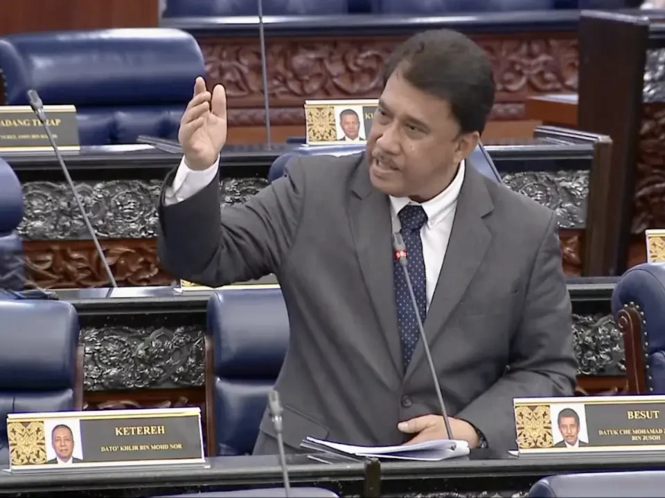 Besut Persoal Rasional Had 10 Tahun Jawatan Perdana Menteri