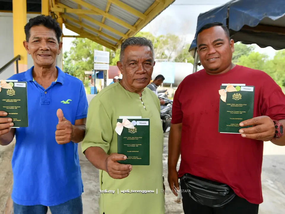 Puluhan Tahun Ke Laut Tanpa Lesen, Nelayan Terengganu Kini Diiktiraf