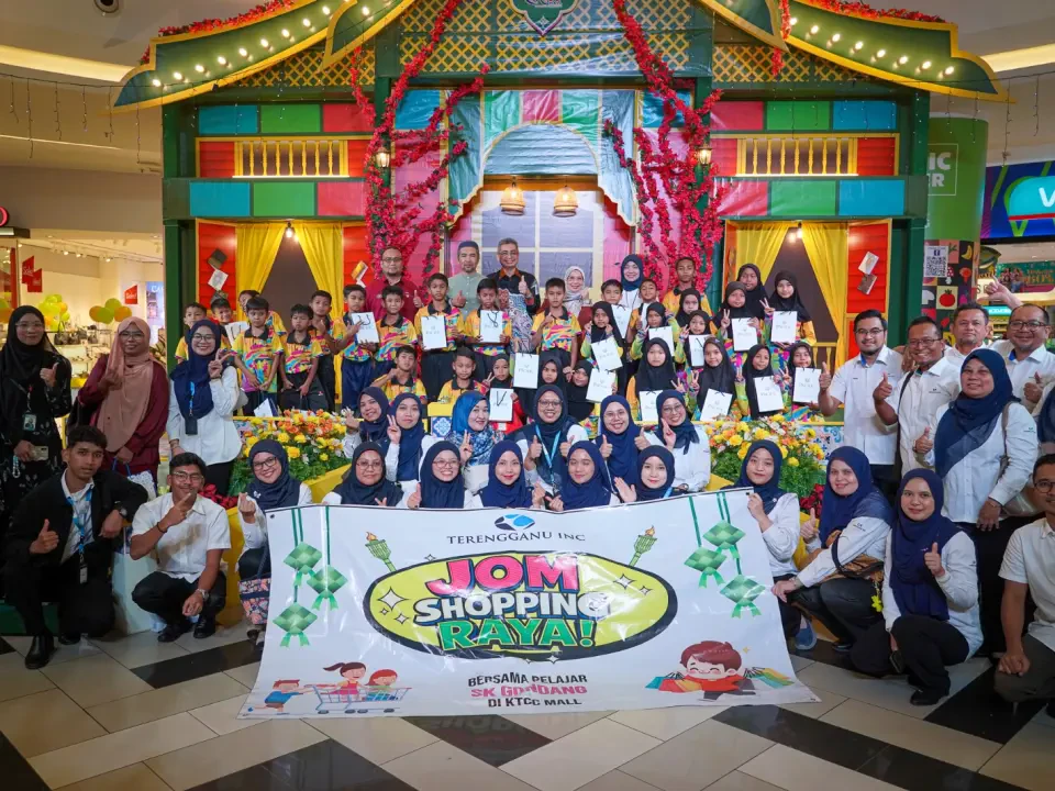 'Shopping Raya’ Ceriakan Aidilfitri 30 Murid SK Gondang