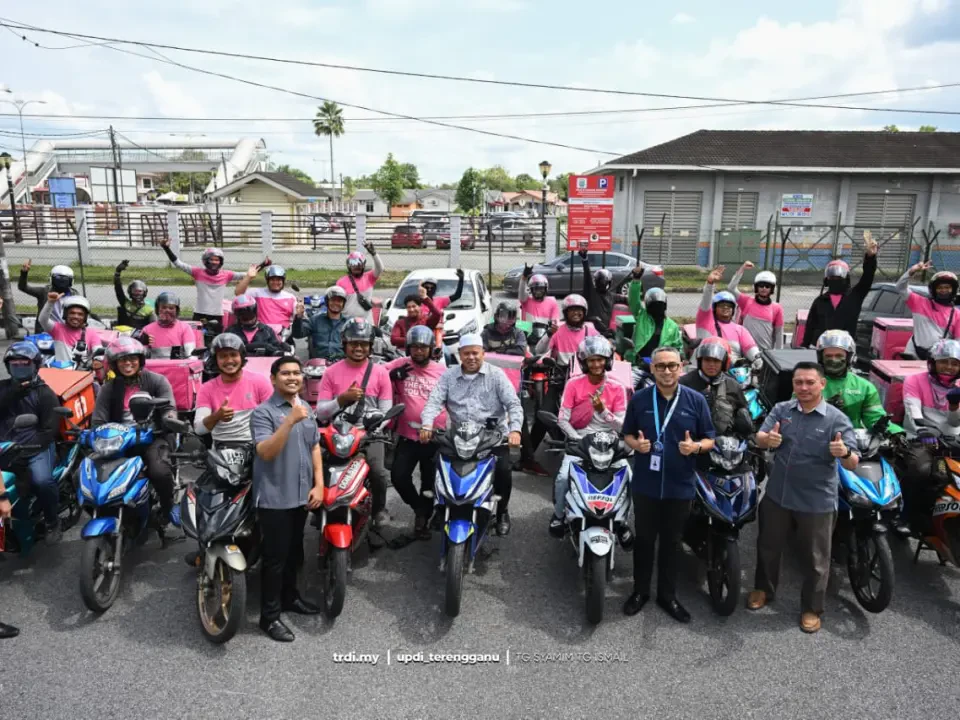 Pemandu E-Hailing Disaran Daftar Persatuan, Perkukuh Masa Depan Industri
