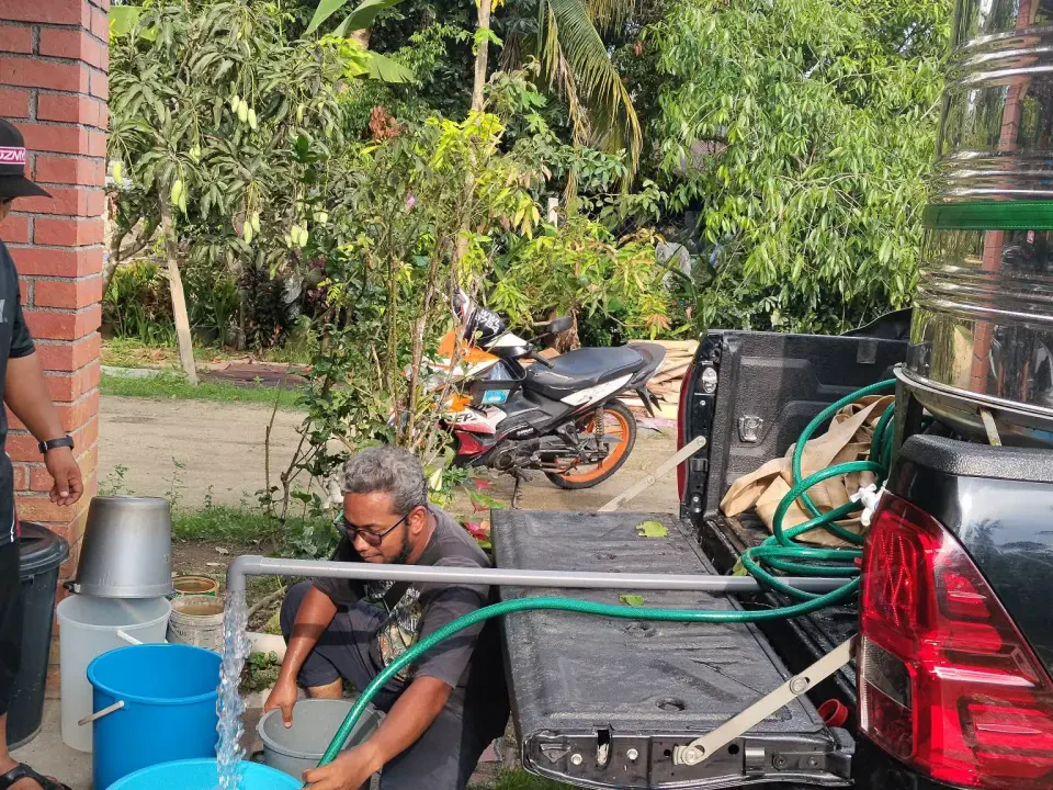 JPKK Kampung Banggol Bantu Penduduk Terjejas Krisis Bekalan Air   