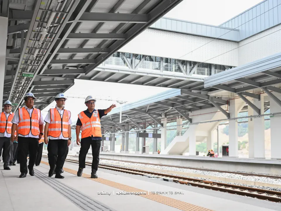 ECRL Tawar Laluan Ekspres dan Transit