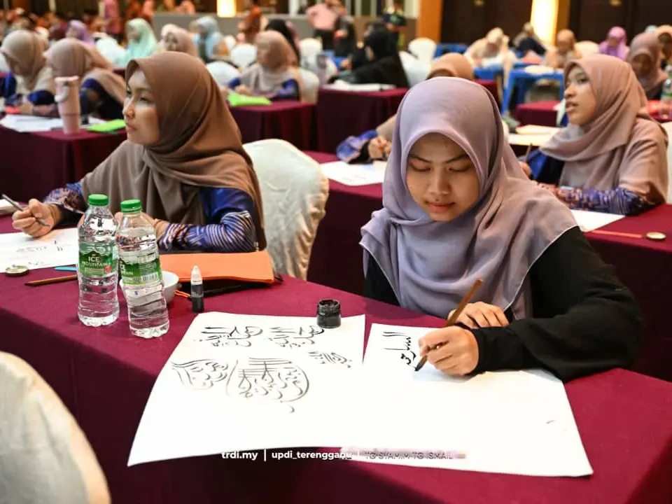 Memartabatkan Seni Khat: Usaha Kerajaan Terengganu Membina Generasi Pewaris Tamadun Islam