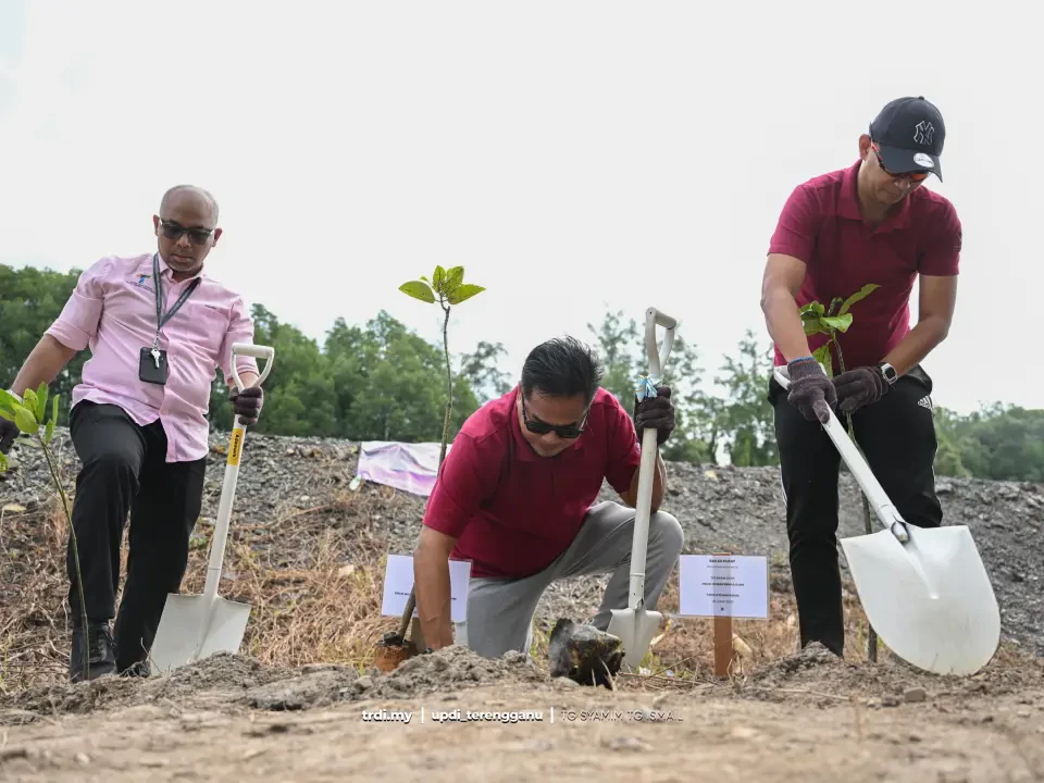 PSKT Didik Generasi Muda Pelihara Hutan Paya Bakau