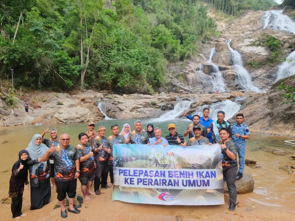 500 Anak Ikan Kelah Dilepas, Perkukuh Santuari Lata Tembakah