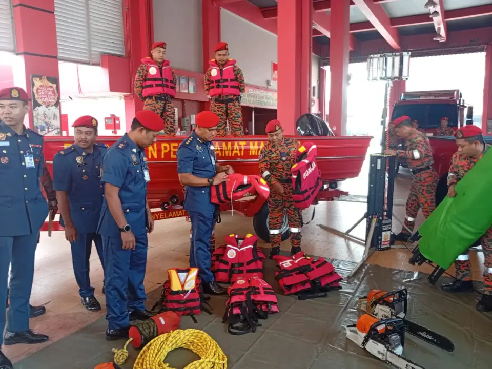 1,036 Anggota Bomba Siap Siaga Hadapi Tiga Gelombang Hujan
