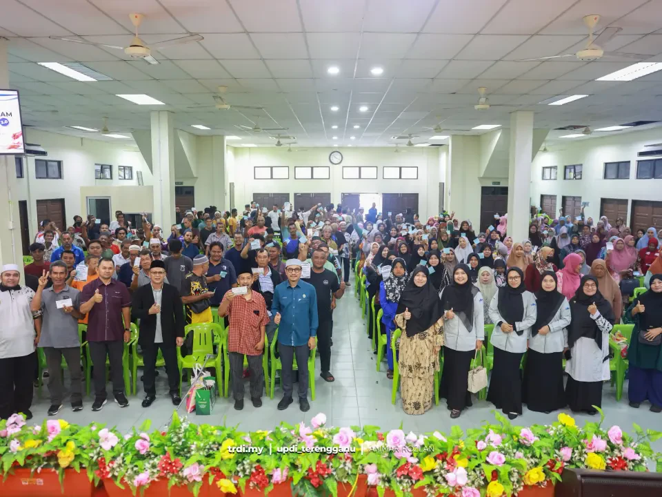 KOPYIT Salur Zakat Perniagaan RM44,950 Kepada Asnaf DUN Batu Burok