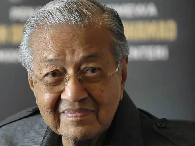SG4 Berpotensi Muncul Sebagai Kuasa Ekonomi Baharu – Tun M